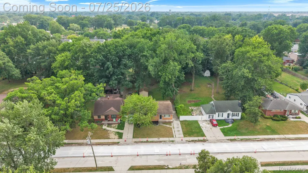 20308 Shady Lane Avenue St. Clair Shores City MI 48080