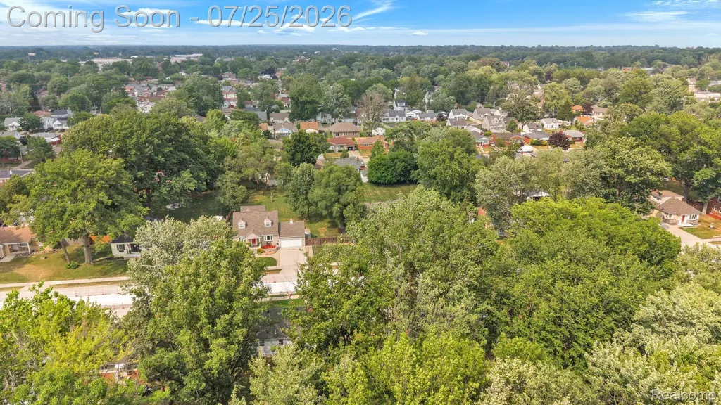 20308 Shady Lane Avenue St. Clair Shores City MI 48080