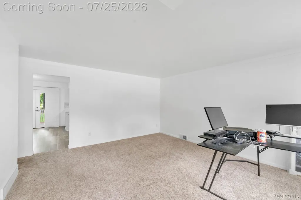 20308 Shady Lane Avenue St. Clair Shores City MI 48080