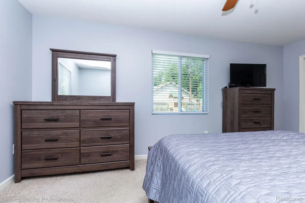 9031 Garfield Drive Northfield Township MI 48189