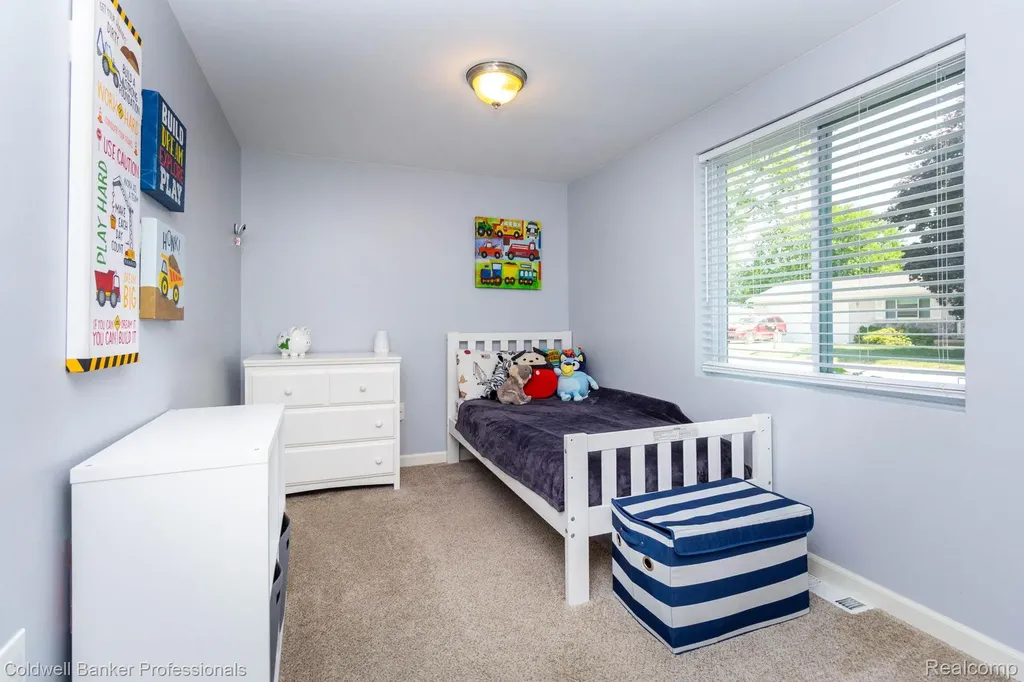 9031 Garfield Drive Northfield Township MI 48189