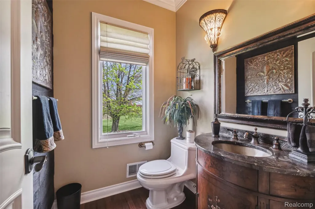 5460 Cochrane Road Almont Township MI 48003