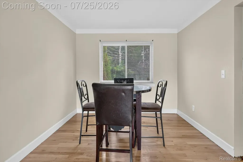 25790 Madden Street Taylor City MI 48180