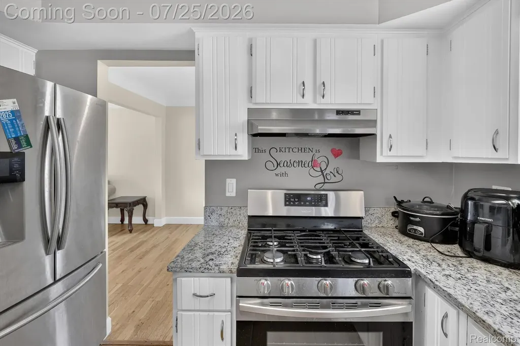 25790 Madden Street Taylor City MI 48180