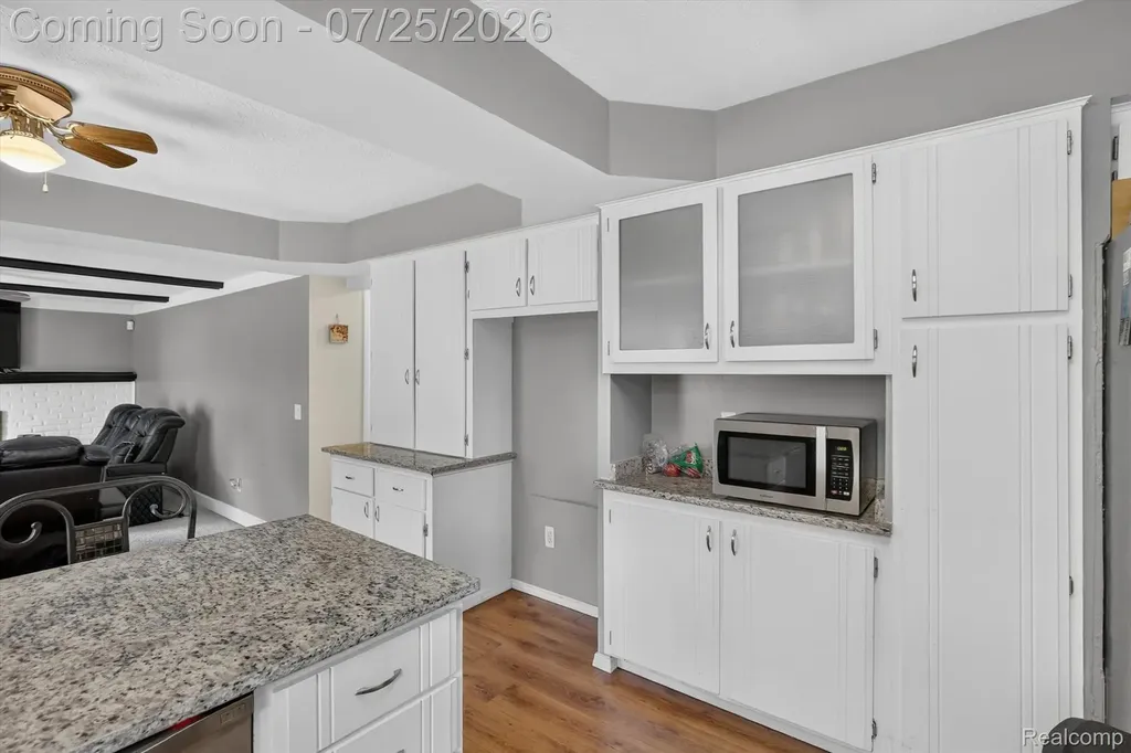 25790 Madden Street Taylor City MI 48180