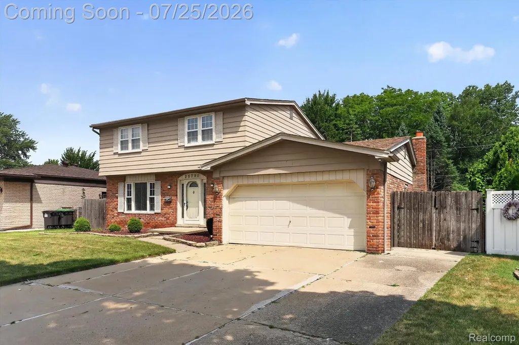 25790 Madden Street Taylor City MI 48180