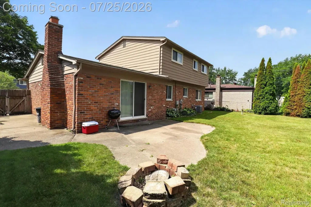 25790 Madden Street Taylor City MI 48180