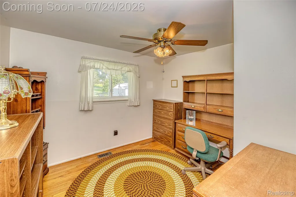 280 Kintyre Drive Oxford Charter Township MI 48371