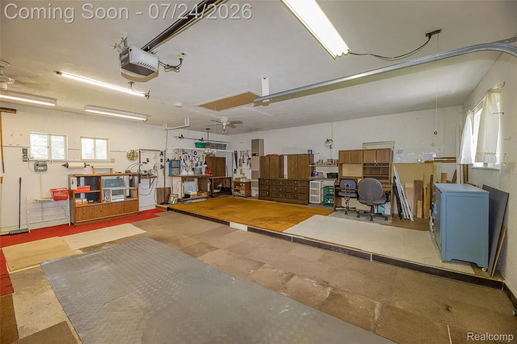 280 Kintyre Drive Oxford Charter Township MI 48371