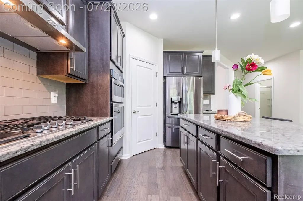 28296 Verona Drive Novi City MI 48377