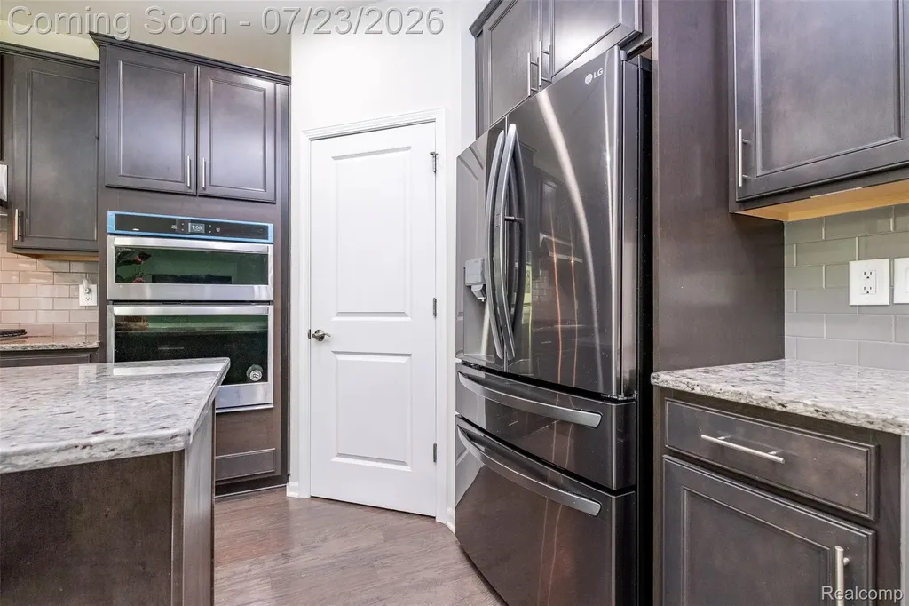 28296 Verona Drive Novi City MI 48377