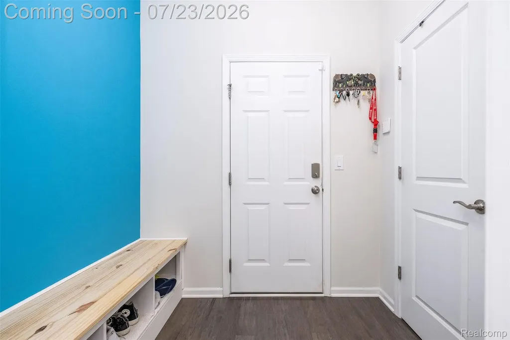 28296 Verona Drive Novi City MI 48377
