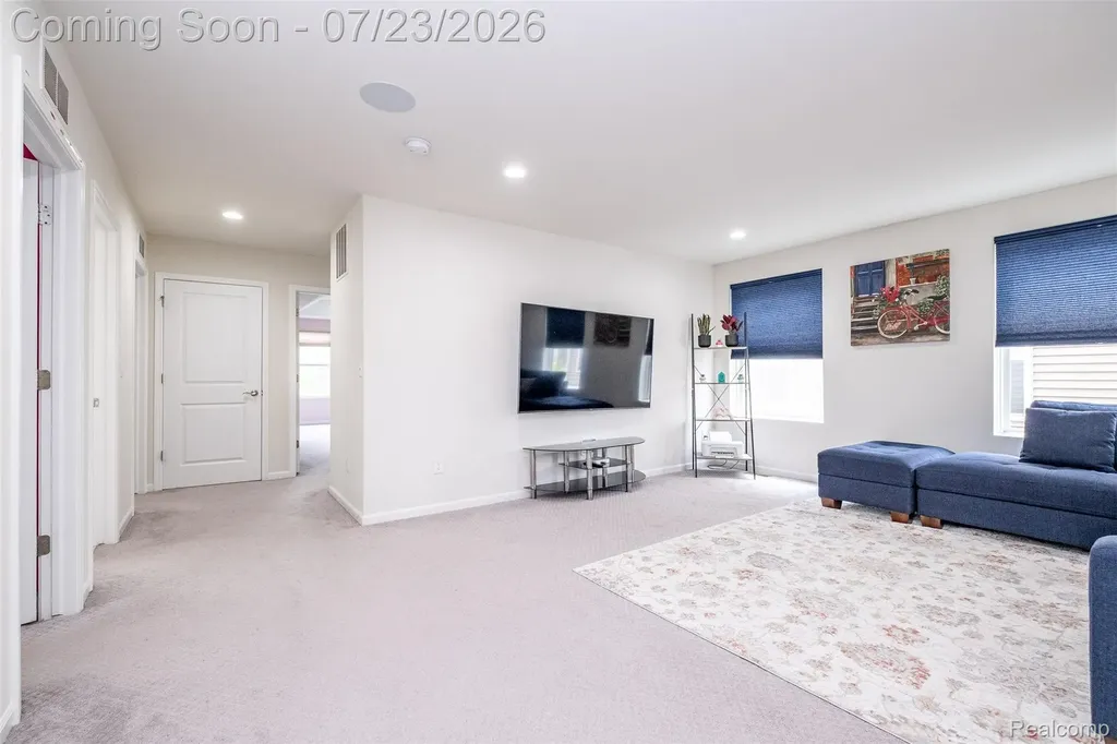 28296 Verona Drive Novi City MI 48377
