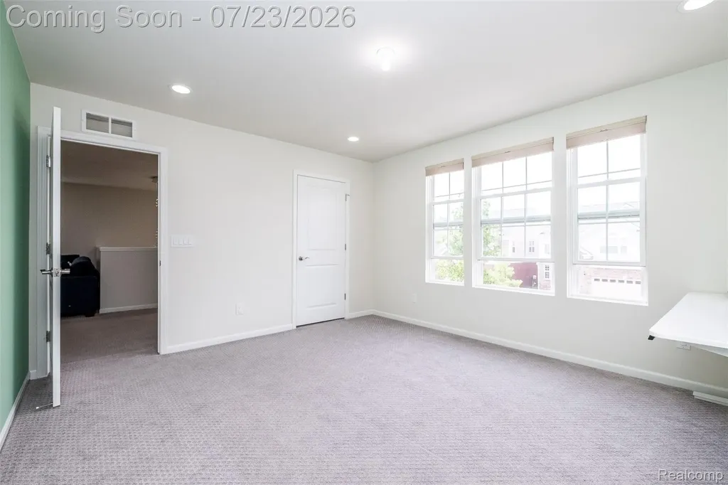 28296 Verona Drive Novi City MI 48377