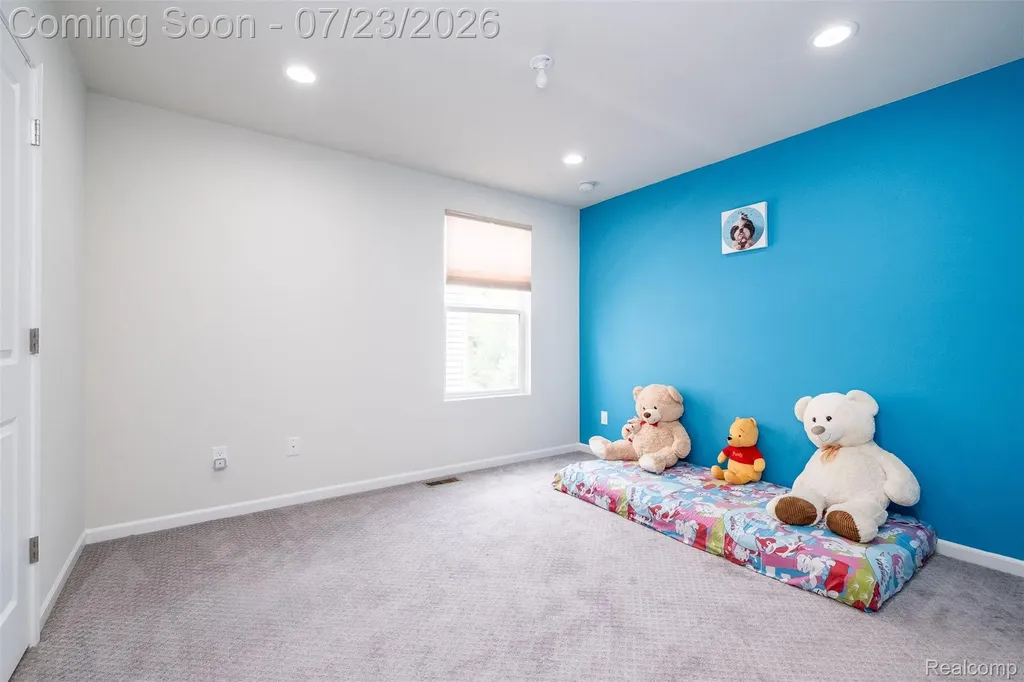 28296 Verona Drive Novi City MI 48377