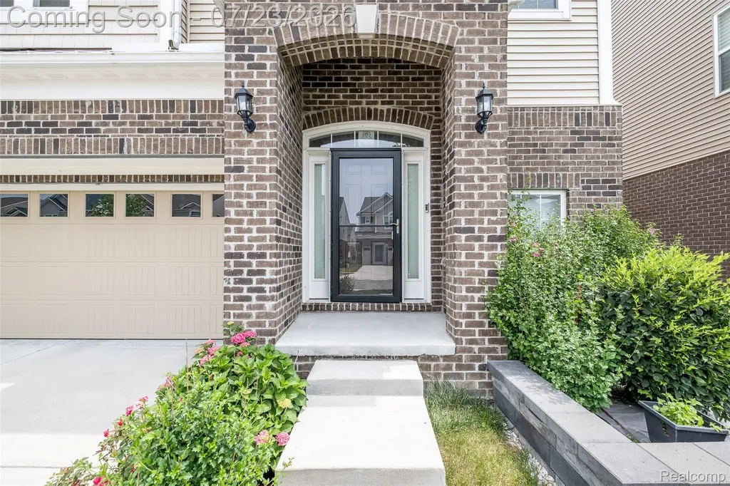 28296 Verona Drive Novi City MI 48377