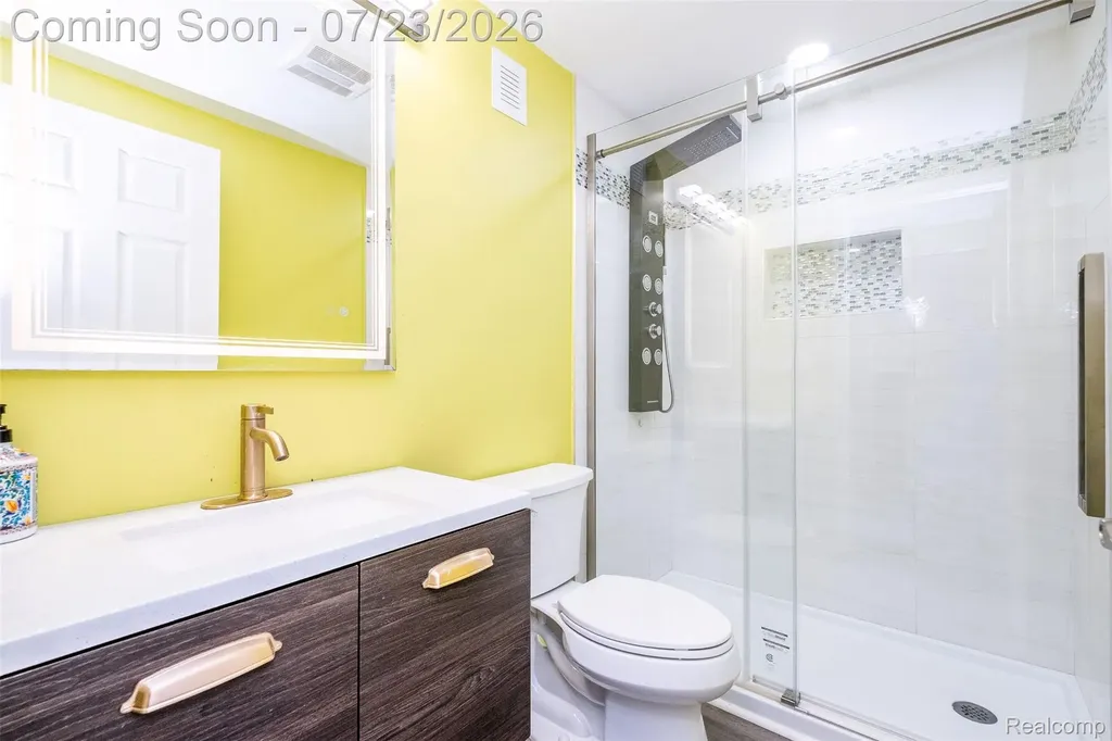 28296 Verona Drive Novi City MI 48377