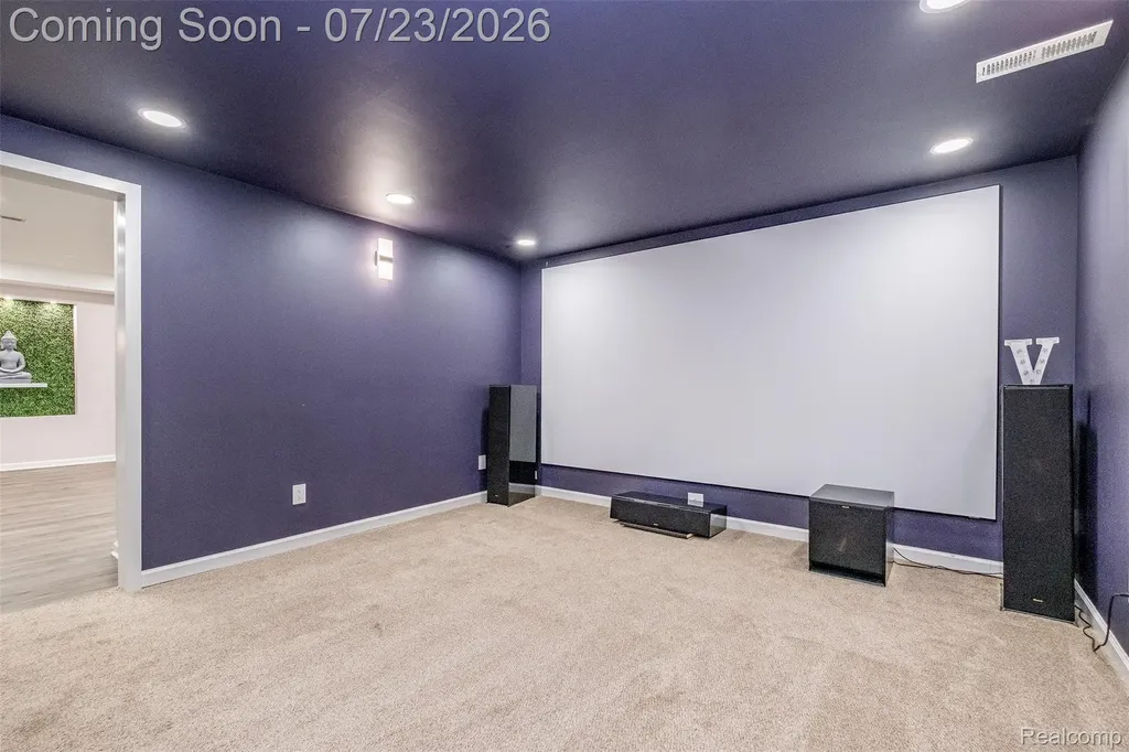 28296 Verona Drive Novi City MI 48377