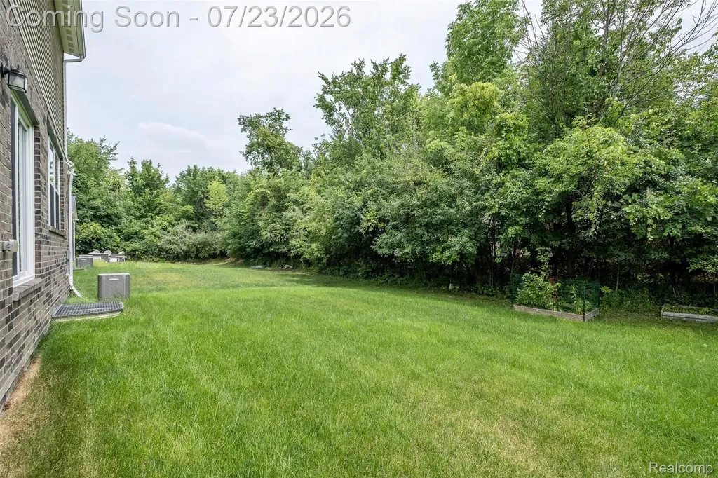 28296 Verona Drive Novi City MI 48377