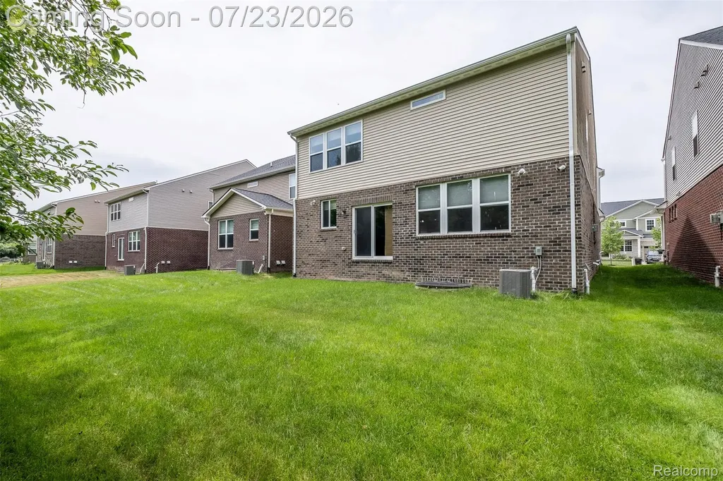 28296 Verona Drive Novi City MI 48377