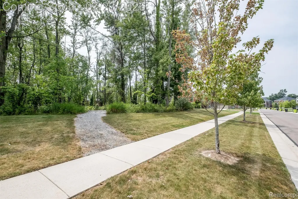28296 Verona Drive Novi City MI 48377
