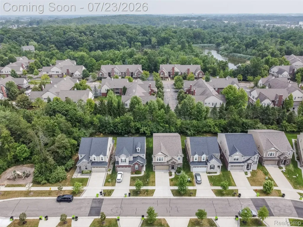 28296 Verona Drive Novi City MI 48377