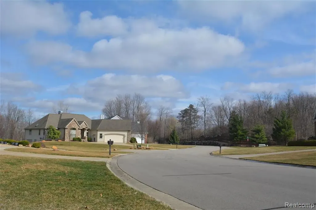 3000 Rockingham Way Road Summit Township MI 49203