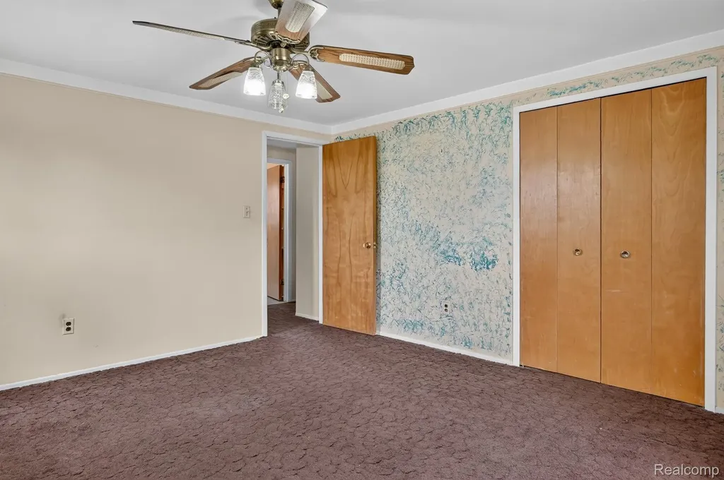 14075 Merriman Road Livonia City MI 48154