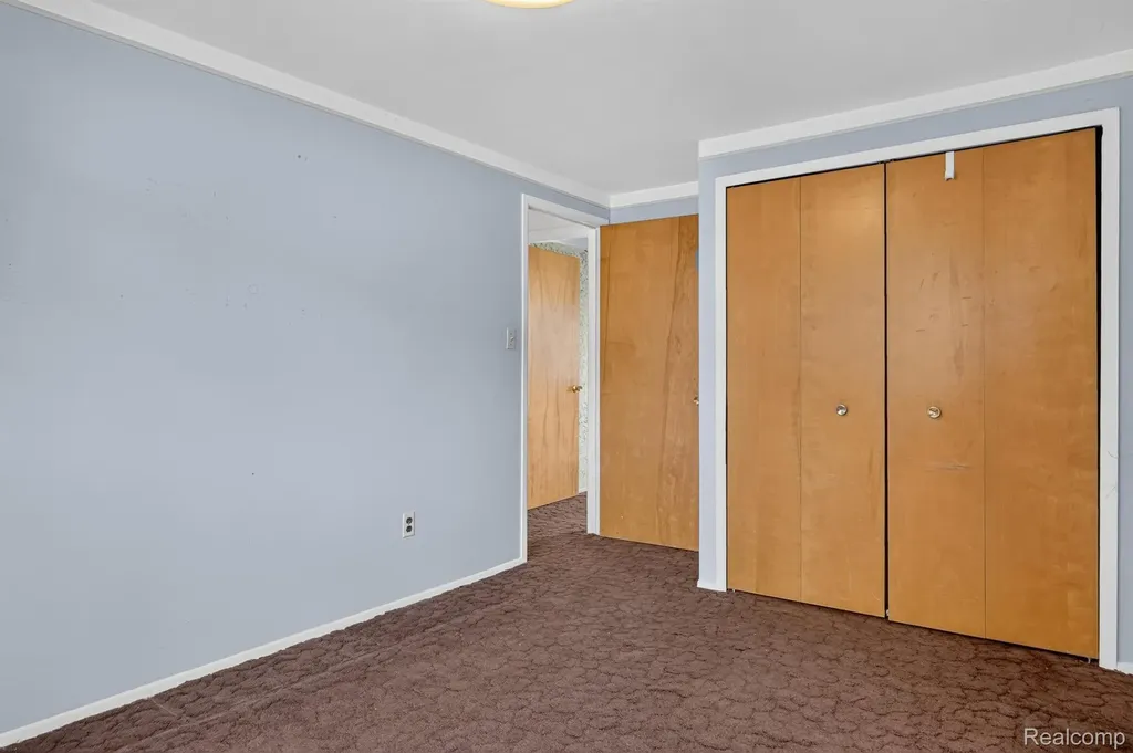14075 Merriman Road Livonia City MI 48154