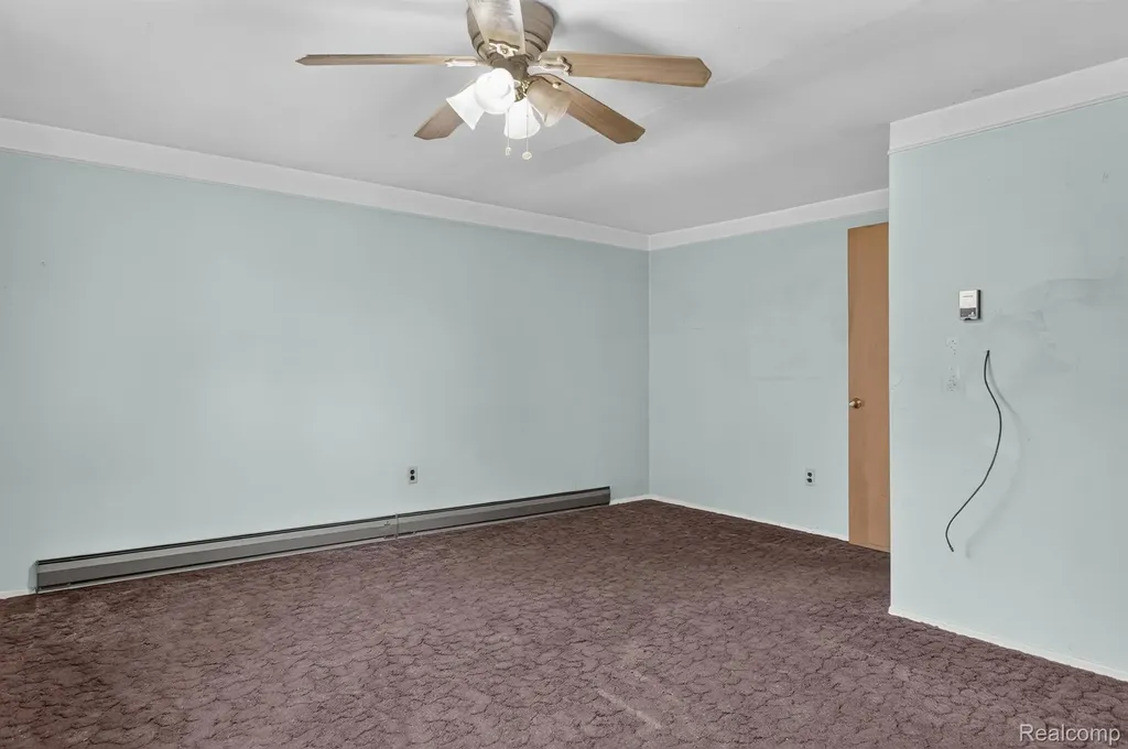14075 Merriman Road Livonia City MI 48154
