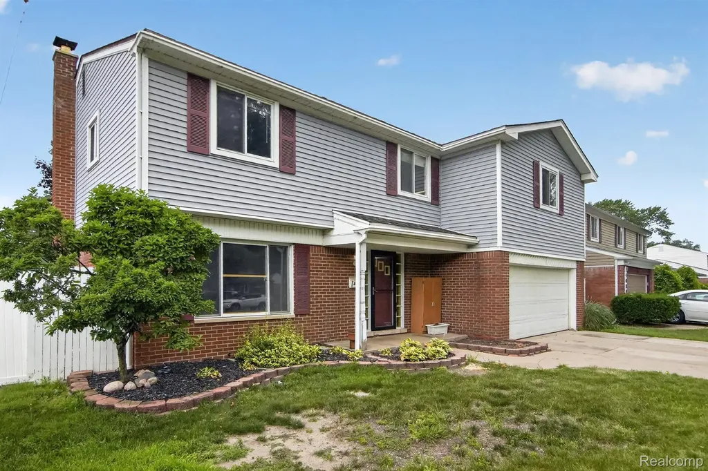 14075 Merriman Road Livonia City MI 48154