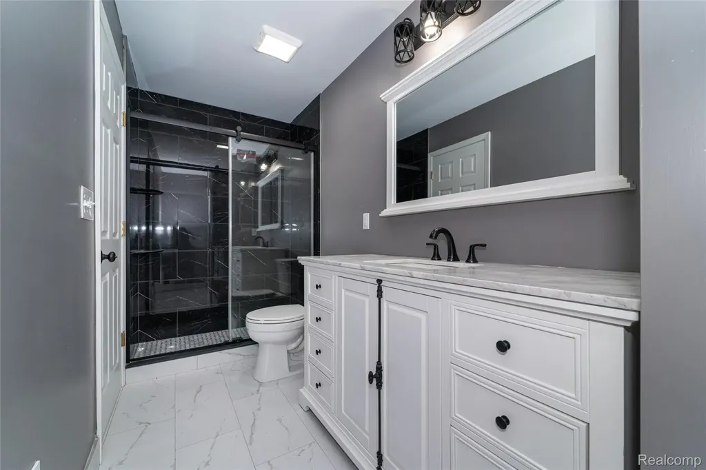 29987 Marigold Drive Southfield City MI 48076