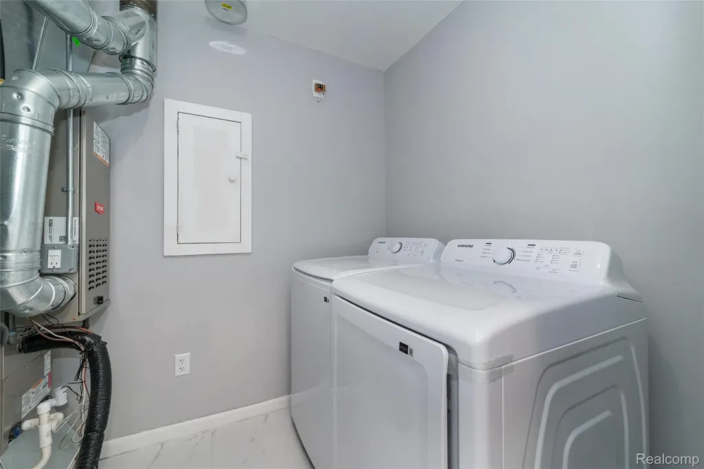 29987 Marigold Drive Southfield City MI 48076