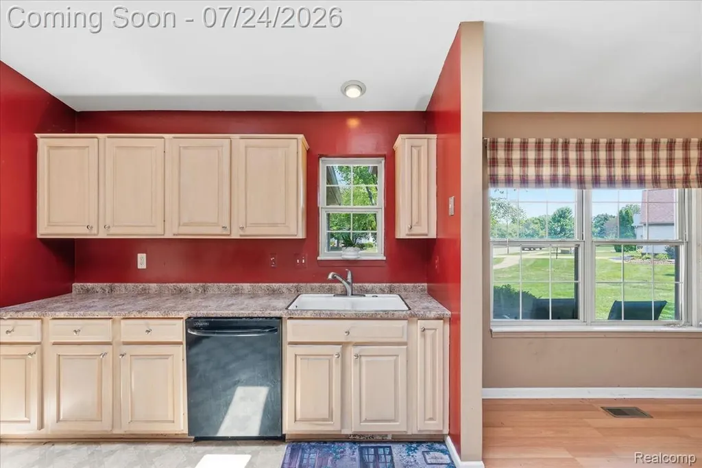 21700 Brookside South Drive Macomb Township MI 48044