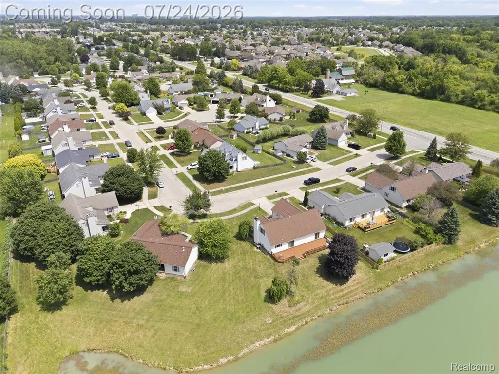 21700 Brookside South Drive Macomb Township MI 48044