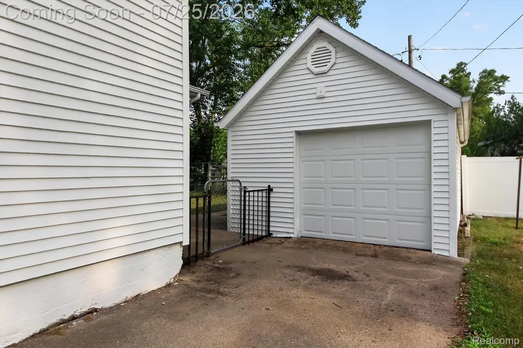 1104 Pennsylvania Avenue Mt. Pleasant City MI 48858
