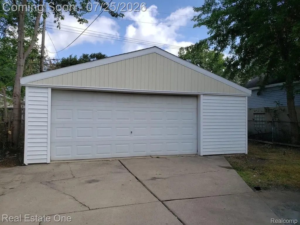 1771 Academy Street Ferndale City MI 48220