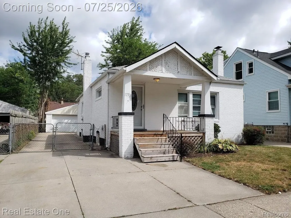 1771 Academy Street Ferndale City MI 48220