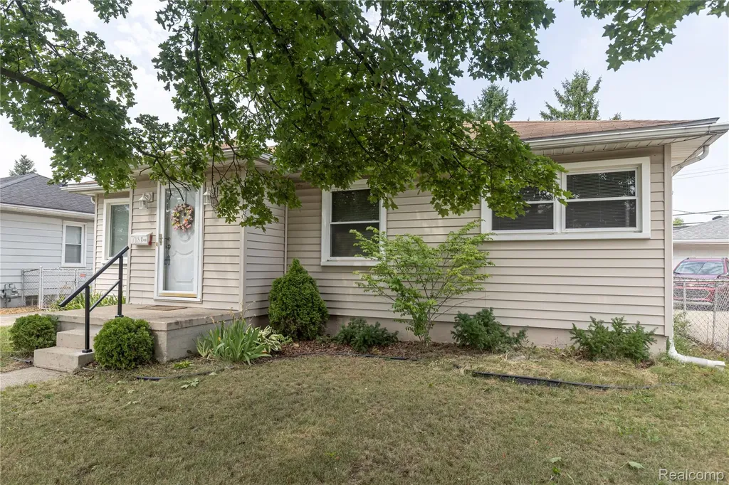 17108 Reno Street Riverview City MI 48193