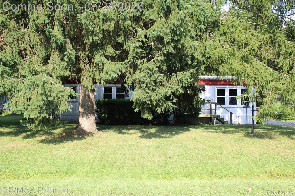 441 Cherokee Bend Genoa Township MI 48843