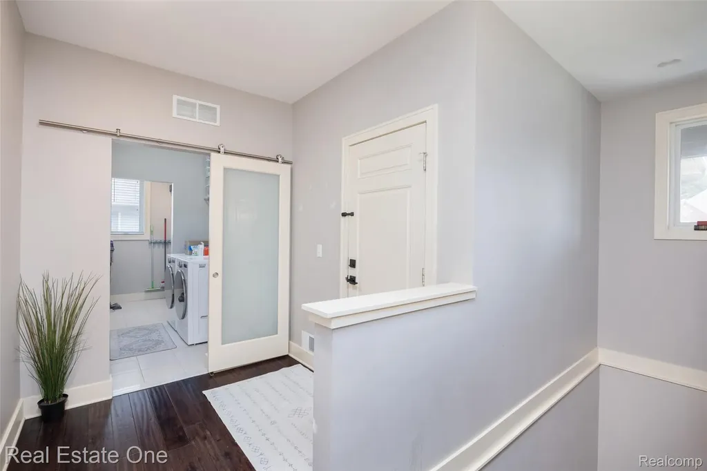 45627 Pentwater Drive Macomb Township MI 48044
