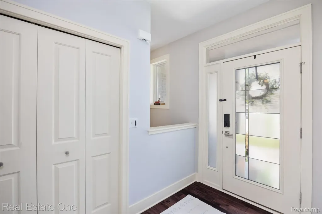 45627 Pentwater Drive Macomb Township MI 48044