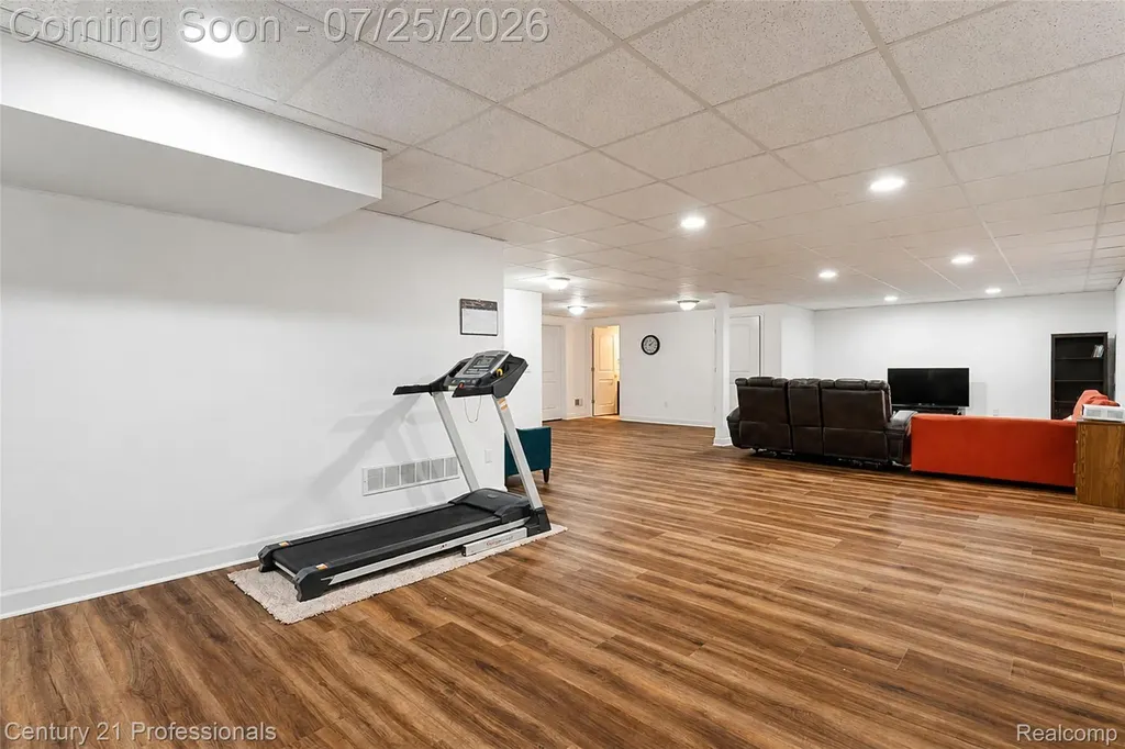 27089 Maxwell Court Novi City MI 48374
