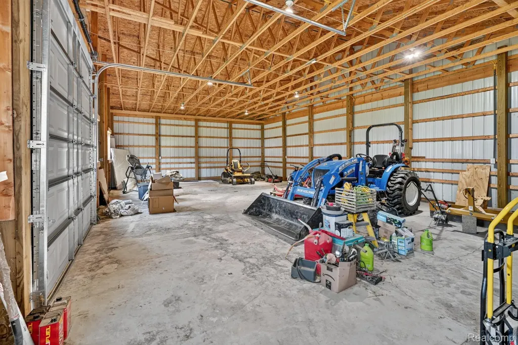 4184 W Lake Road Vienna Charter Township MI 48420