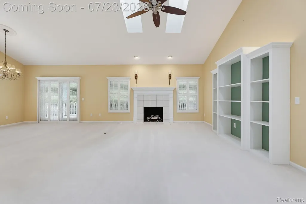 62910 Walker Court Washington Township MI 48094