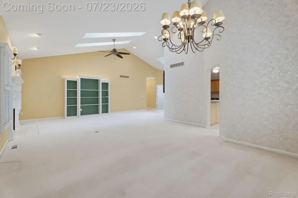 62910 Walker Court Washington Township MI 48094