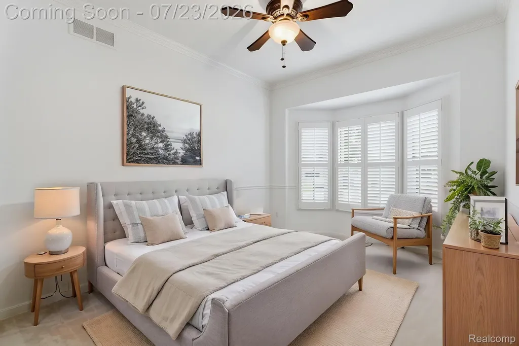 62910 Walker Court Washington Township MI 48094