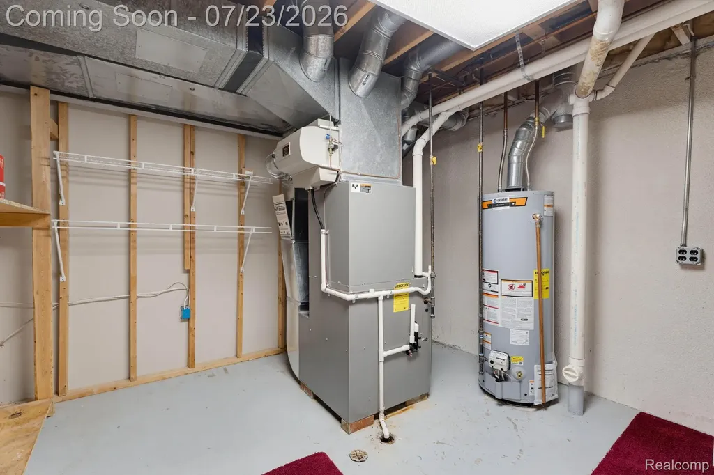 62910 Walker Court Washington Township MI 48094
