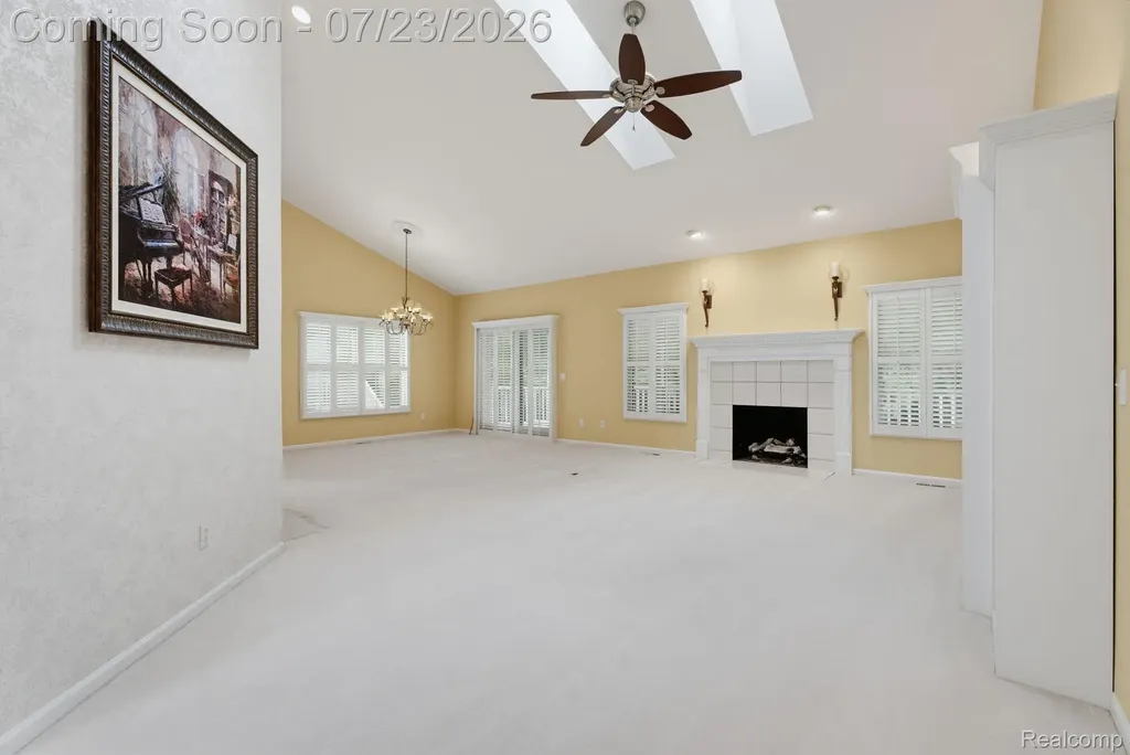 62910 Walker Court Washington Township MI 48094