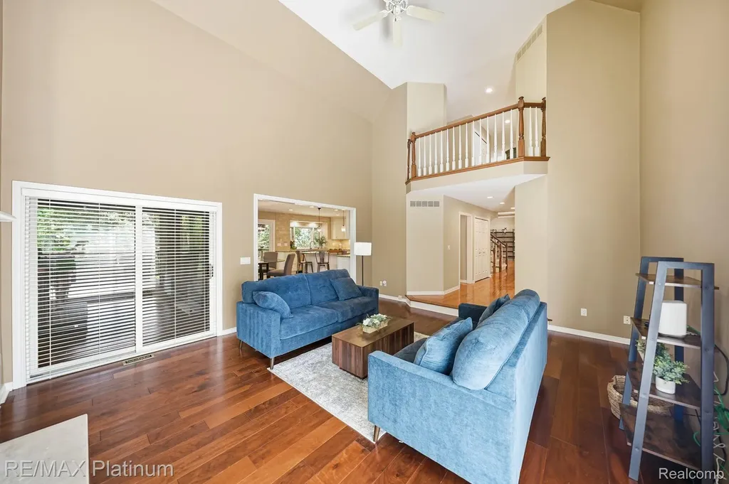 5458 Lake Ridge Drive Genoa Township MI 48116